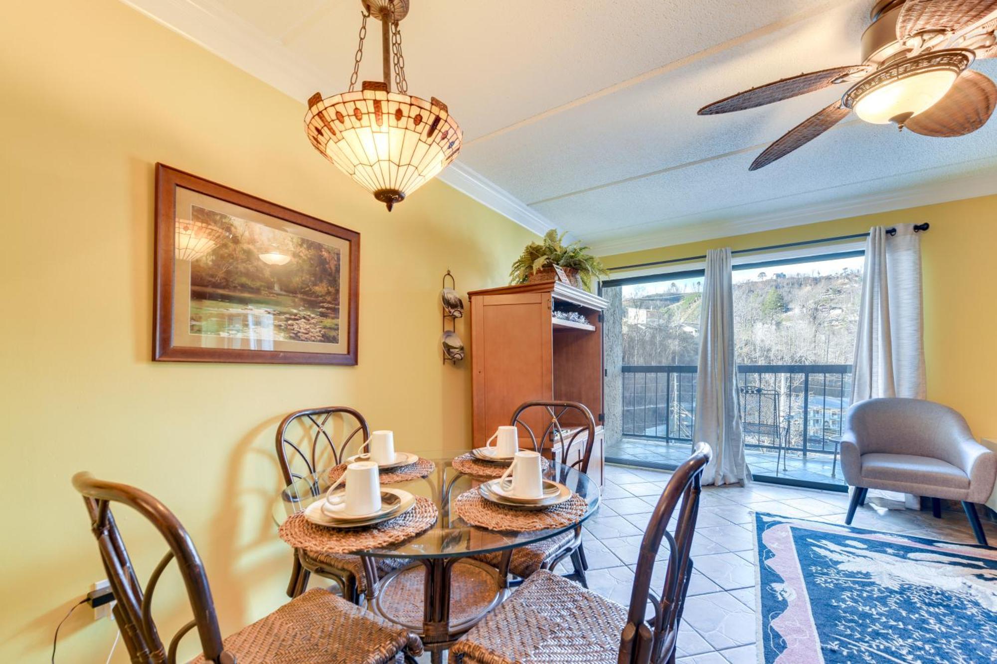 Downtown Gatlinburg Condo With Community Pool! Zewnętrze zdjęcie